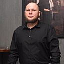 Defender, 33 года