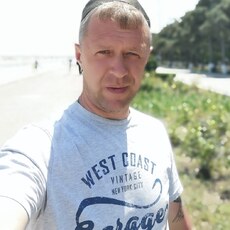 Фотография мужчины Дмитрий, 45 лет из г. Мариуполь