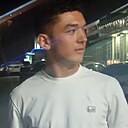 Артур, 20 лет