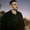 Размик, 22 года