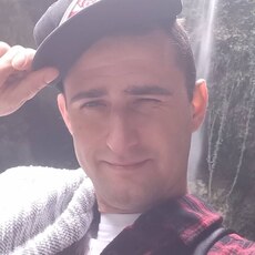 Фотография мужчины Виктор, 33 года из г. Адлер