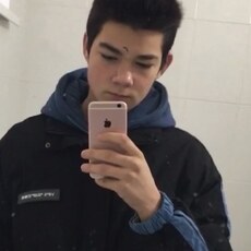 Фотография мужчины Динис, 18 лет из г. Ставрополь