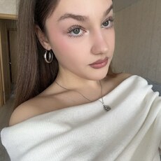 Фотография девушки Полина, 19 лет из г. Минск