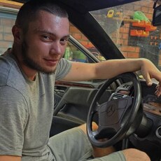 Фотография мужчины Данил, 26 лет из г. Новосибирск