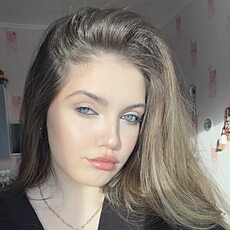 Фотография девушки Амалия, 19 лет из г. Сургут