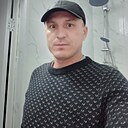 Шухрат, 41 год