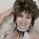 Восхитительна-я, 52 года