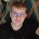 Саша, 23 года