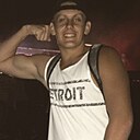 Петр, 32 года