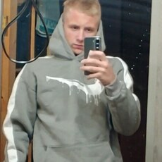 Фотография мужчины Андрей, 18 лет из г. Рязань