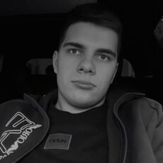 Фотография мужчины Валерий, 23 года из г. Санкт-Петербург