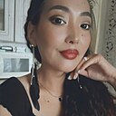 Окси, 34 года