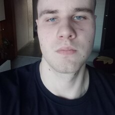 Фотография мужчины Рома, 18 лет из г. Хабаровск