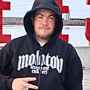 Максим, 23 года