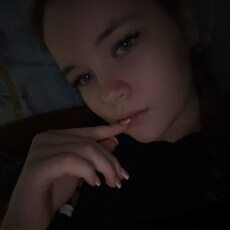 Фотография девушки Полина, 18 лет из г. Ярославль