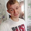 Максим, 20 лет