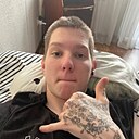 Максим, 19 лет