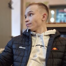 Фотография мужчины Данил, 23 года из г. Соликамск