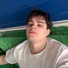 Фотография мужчины Artem, 22 года из г. Великий Новгород