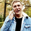 Свят, 33 года