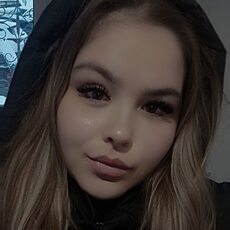 Фотография девушки Алина, 24 года из г. Сургут