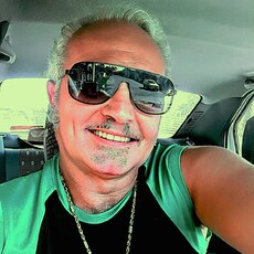 Фотография мужчины Dorin, 57 лет из г. București