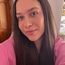 Полина, 22 года