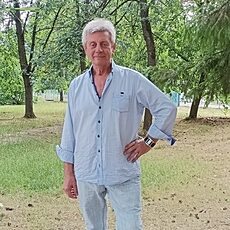Фотография мужчины Анатолий, 70 лет из г. Москва