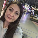 Риана, 43 года