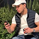 Али, 24 года