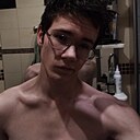 Артём, 18 лет