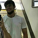 Амир, 22 года