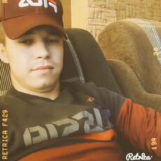 Фотография мужчины Александр, 23 года из г. Лесосибирск