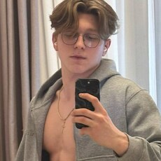 Фотография мужчины Aleksandr, 20 лет из г. Новосибирск