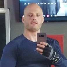 Фотография мужчины Iulian, 41 год из г. Brăila