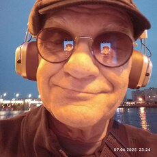 Фотография мужчины Михаил, 64 года из г. Санкт-Петербург