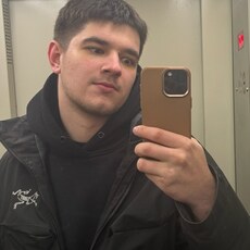 Фотография мужчины Кирилл, 19 лет из г. Волжский