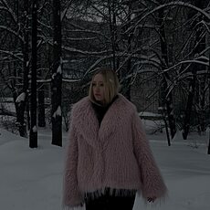 Фотография девушки Дина, 18 лет из г. Ульяновск