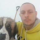 Толик, 33 года