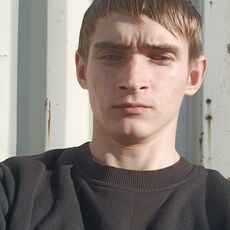 Фотография мужчины Виталик, 25 лет из г. Сосновый Бор