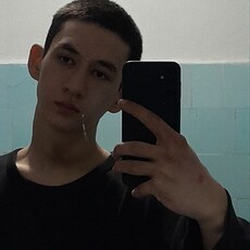 Фотография мужчины Давид, 18 лет из г. Псков