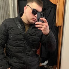 Фотография мужчины Артём, 19 лет из г. Орел