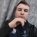 Вал, 33 года