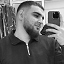 Адам, 23 года