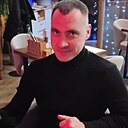 Илья, 39 лет