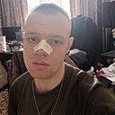 Артём, 22 года