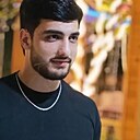 Ali, 21 год