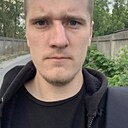 Денис, 22 года