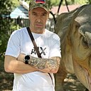 Михаил, 32 года