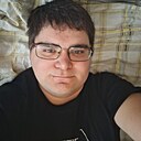 Roman, 33 года
